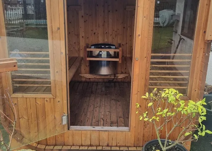 度假居 Redwoods Oasis With Private Pool Sauna And 罗托鲁阿